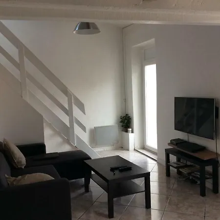 Semesterbostad Maison *